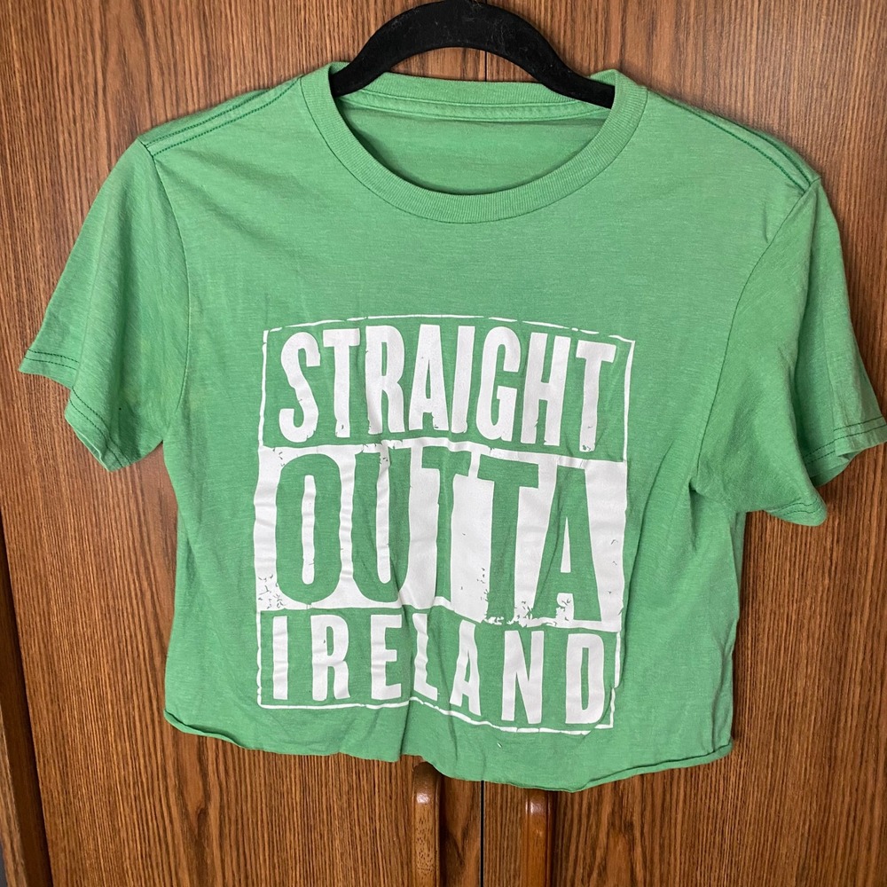 Graphic Crop Top Women Small Green Straight Outta Ireland Tee